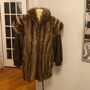 Levaque Racoon Fur/ leather convertible Vest Coat Jacket